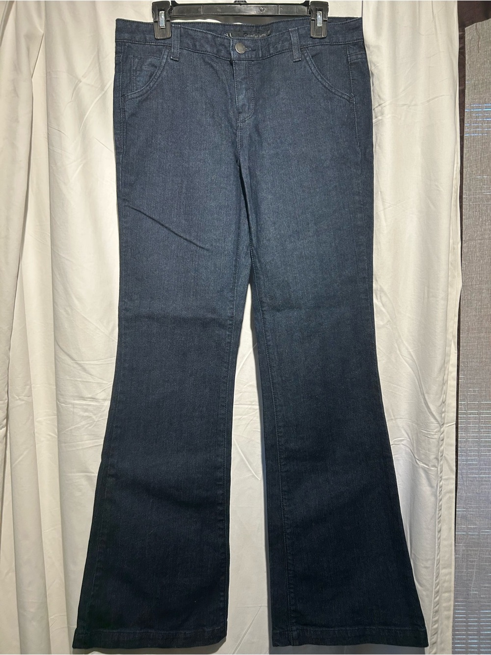 Calvin Klein Dark Wash Flare Jeans Size 30/10 Chic Trouser Denim